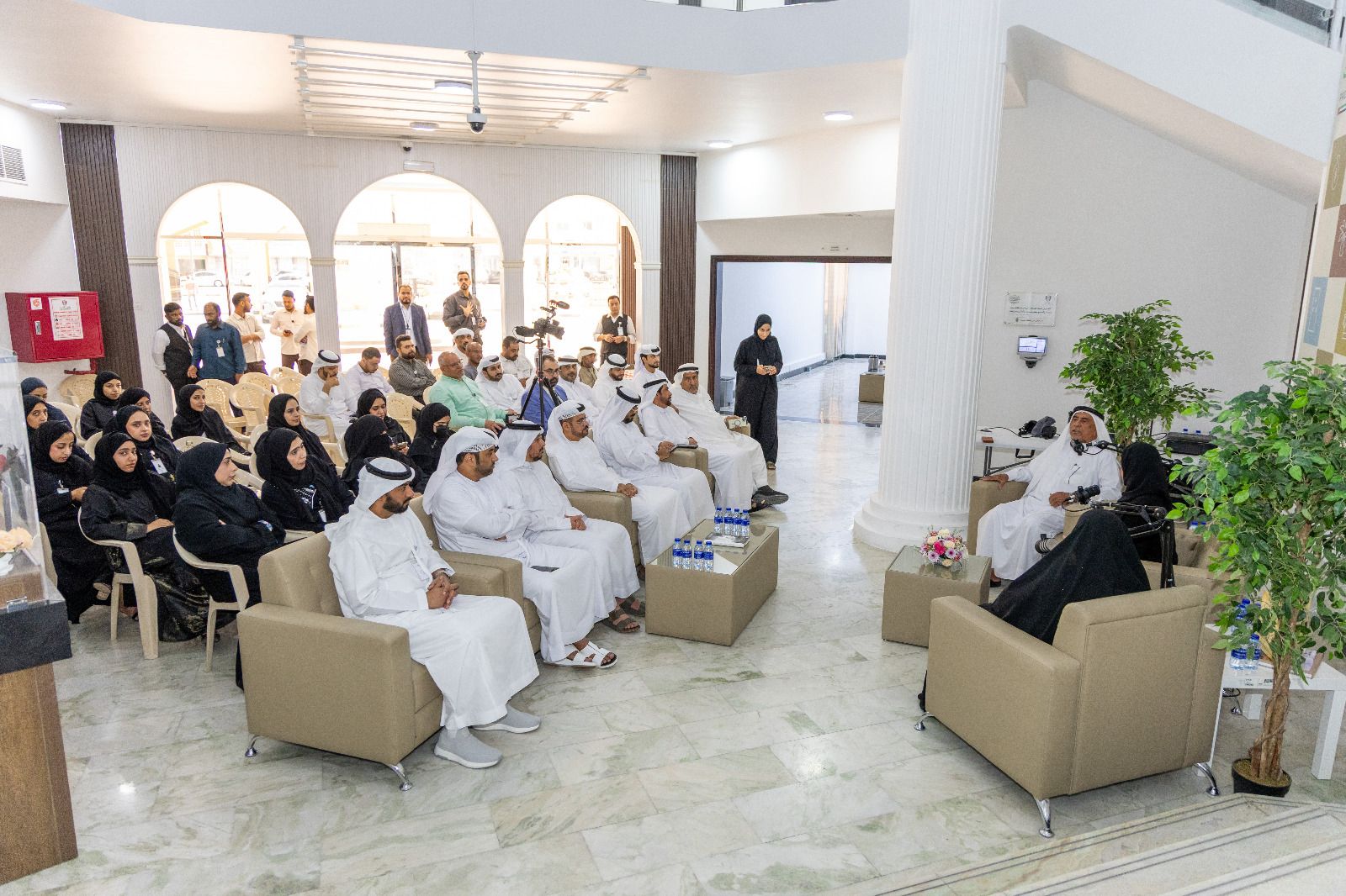 بلدية دبا تُحيي التراث الإماراتي بفعالية مجتمعية مميزة تزامناً مع اليوم العالمي للتراث