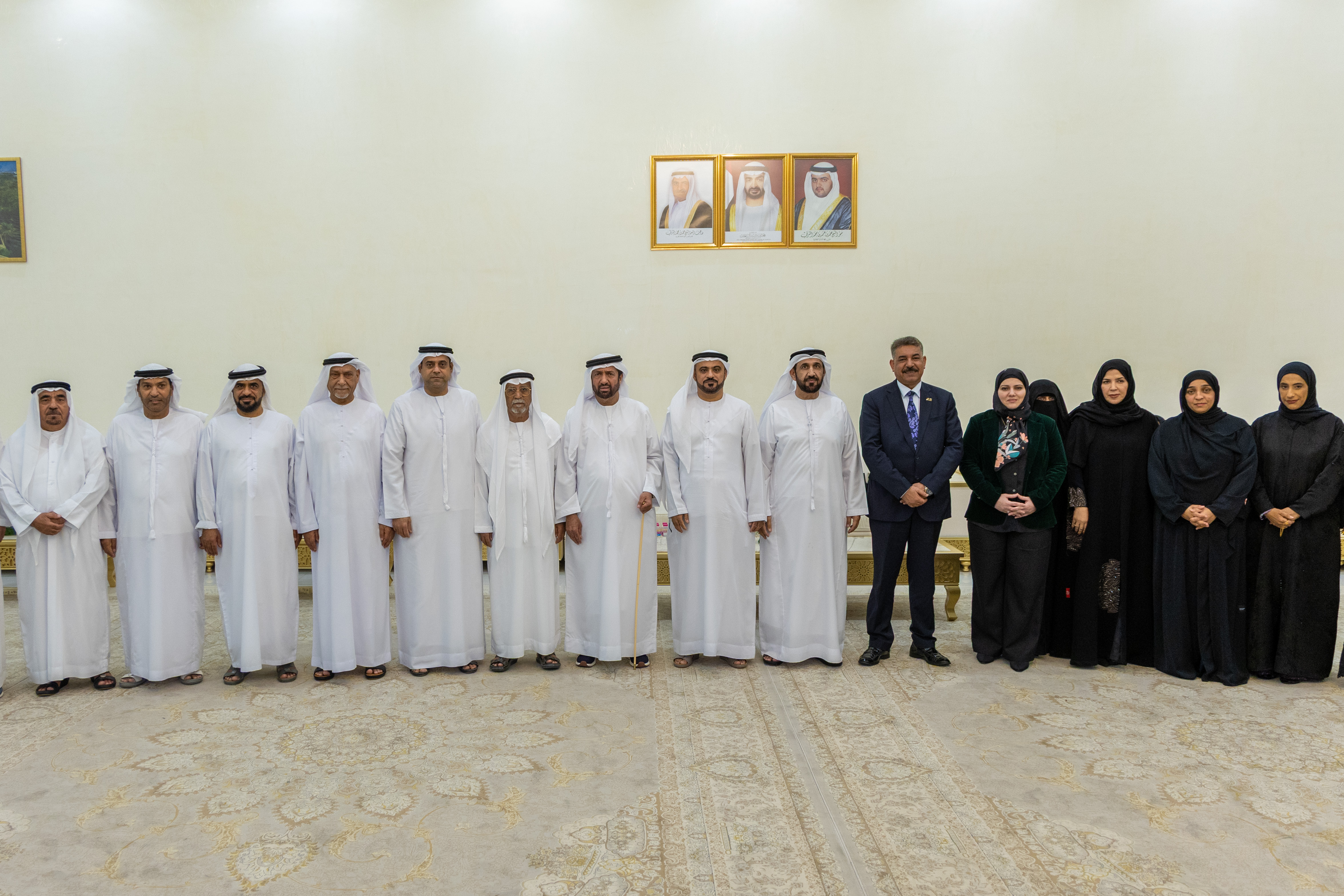 بلدية دبا تستعرض تمكين المرأة في فكر الشيخ زايد خلال ملتقاها الرمضاني الأول (وعي أسري .. مجتمع متماسك)